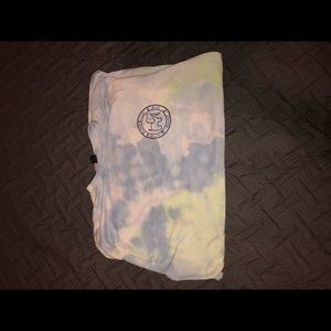 Women’s medium shirt